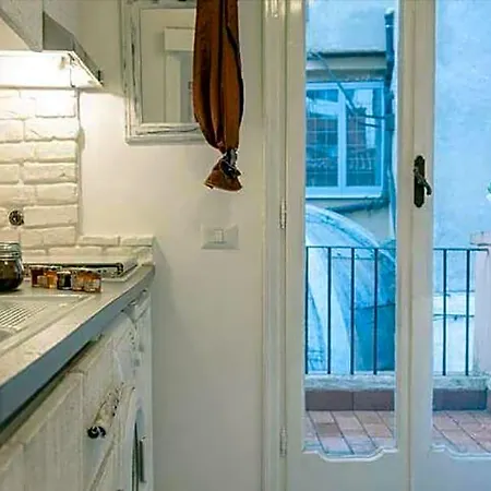 Natural Pantheon Terrace Appartement *